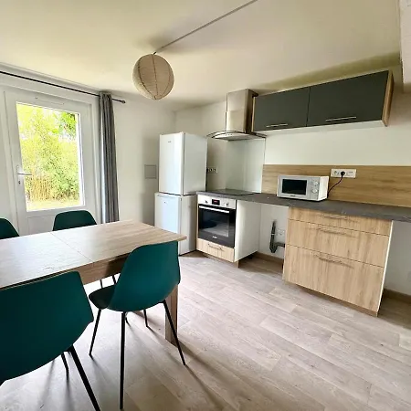 Confortable Et Paisible Pour 6 Voyageurs * Poitiers