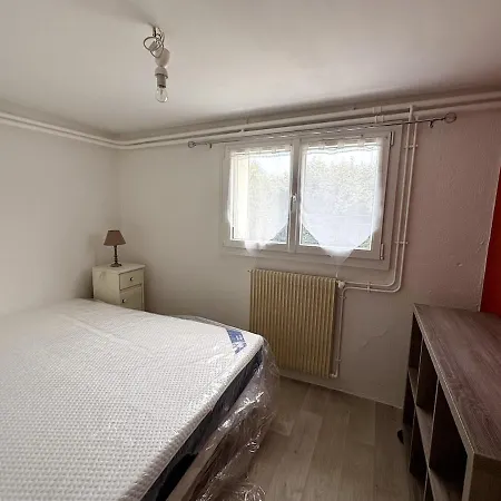 Apartment Confortable Et Paisible Pour 6 Voyageurs Poitiers